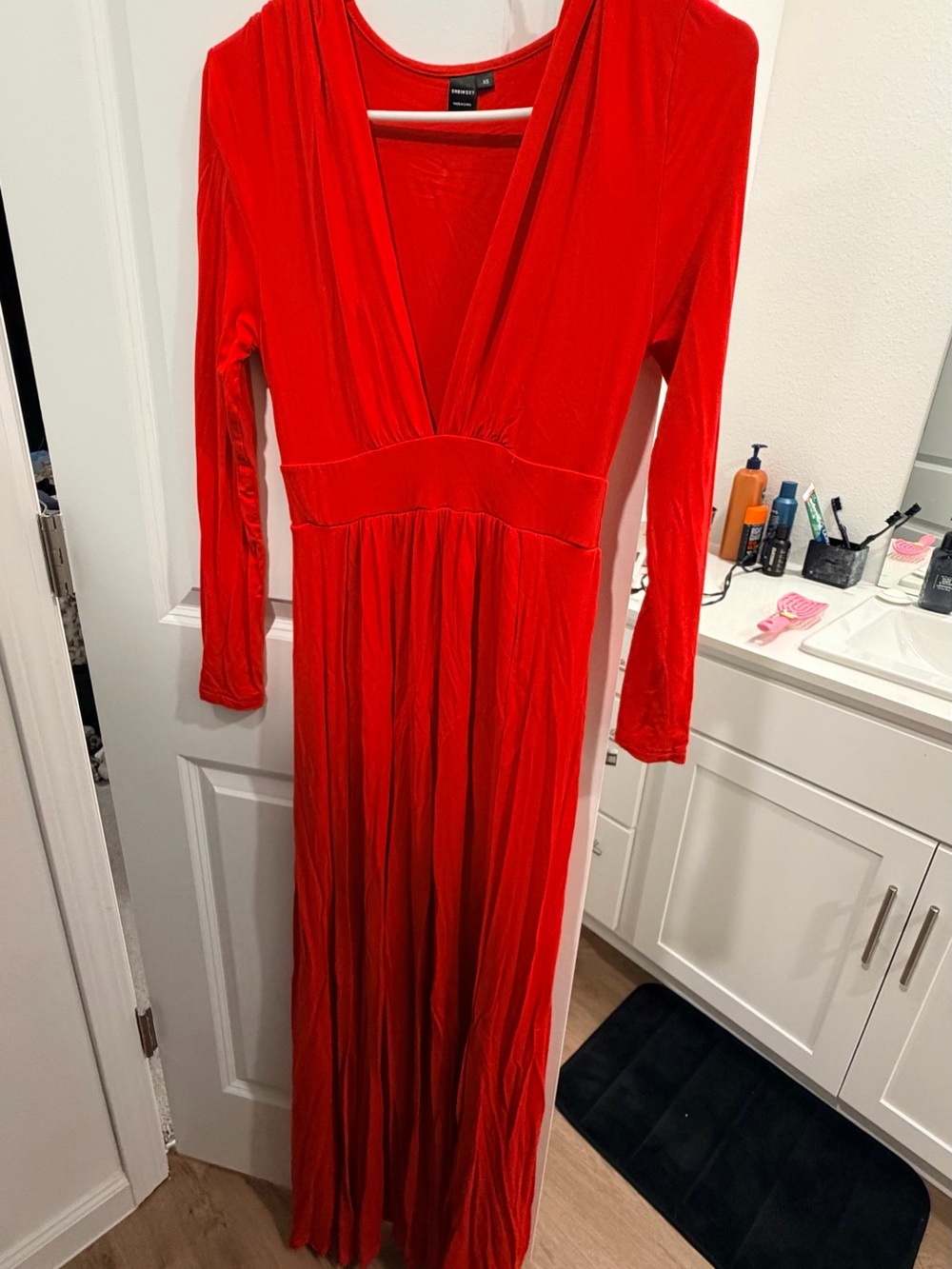 SHEIN Red Long Sleeve V-Neck Maxi Dress
